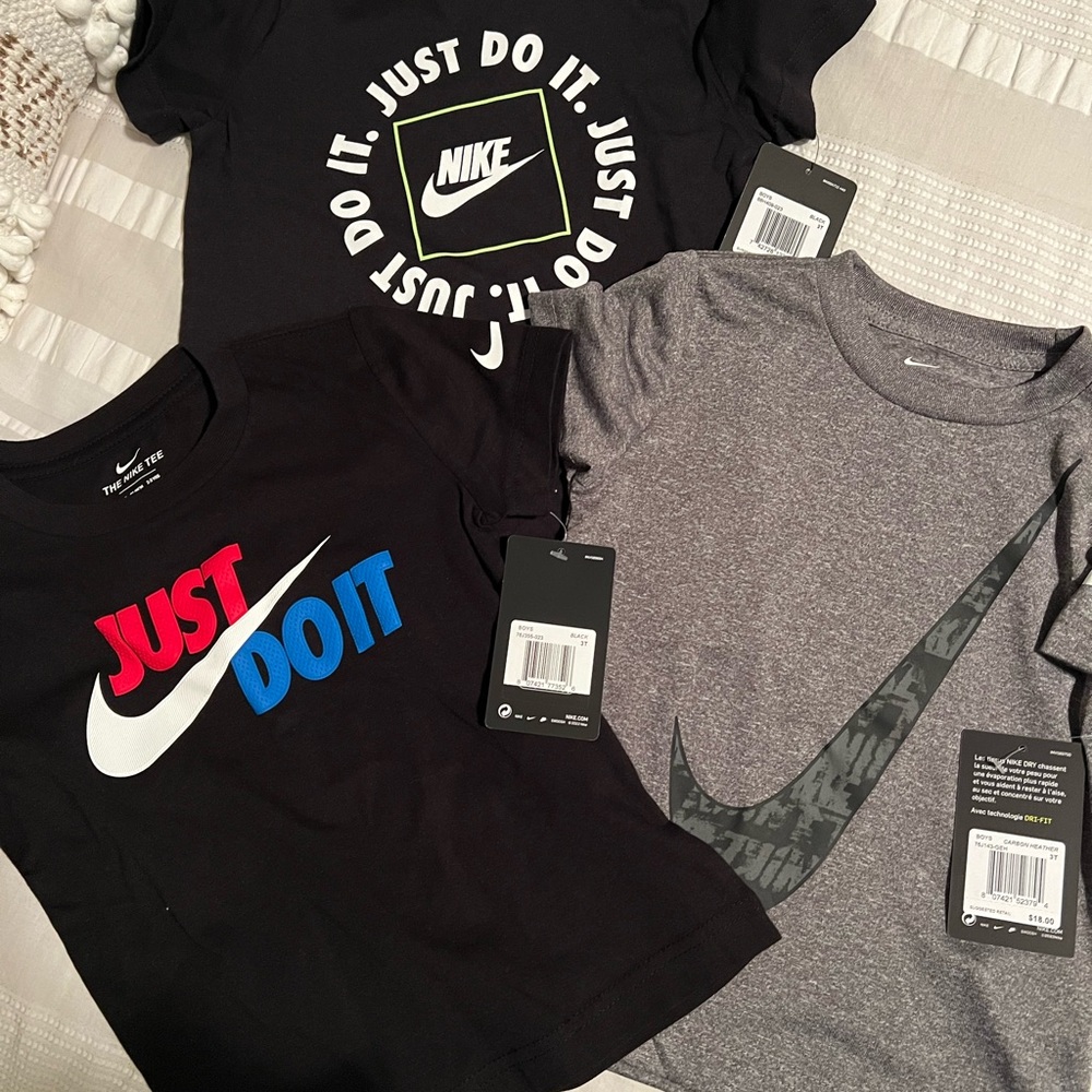 Nike 3T T-shirt lot